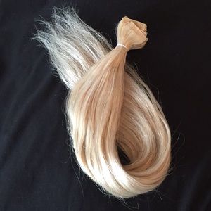 Tape in hair extensions